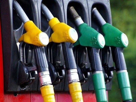 В Госдуме объяснили резкий скачок цен на бензин